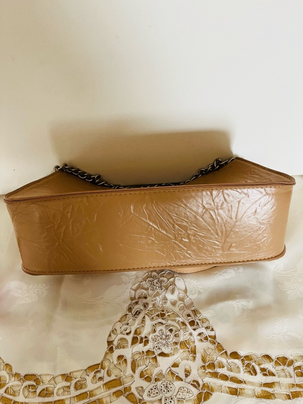 Neutral Tan Patent Shoulder Bag with Chain Accent - Picture 6 of 7